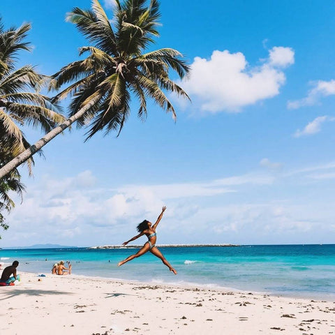 Beach Jumping Scene No. 121 — Digital Wall Art